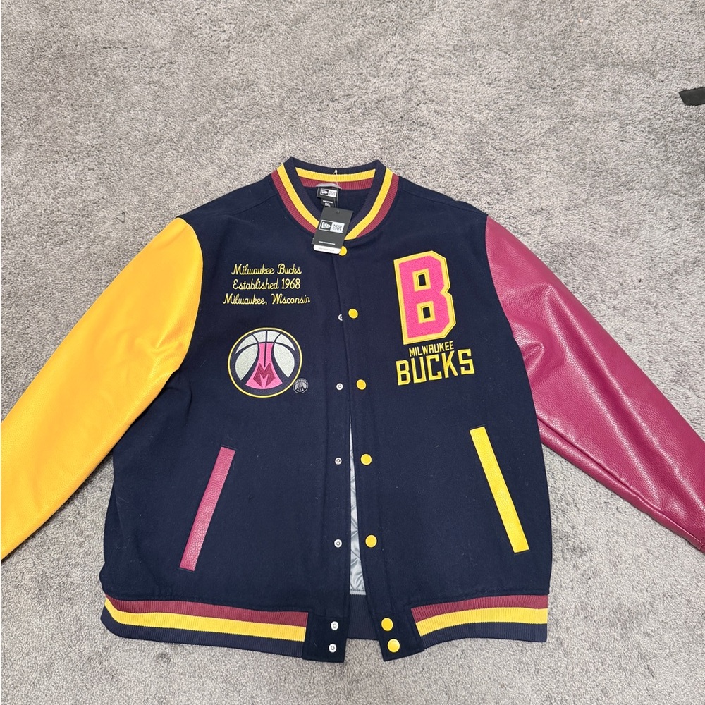 3XL New Era Milwaukee Buck Varsity Jacket